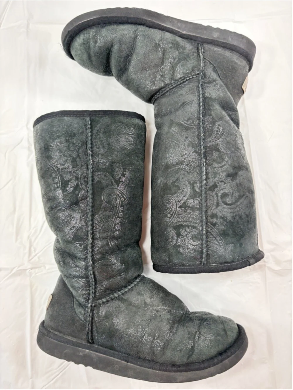Ugg Classic Tall 5852 Black Paisley Boots Women's Size 5